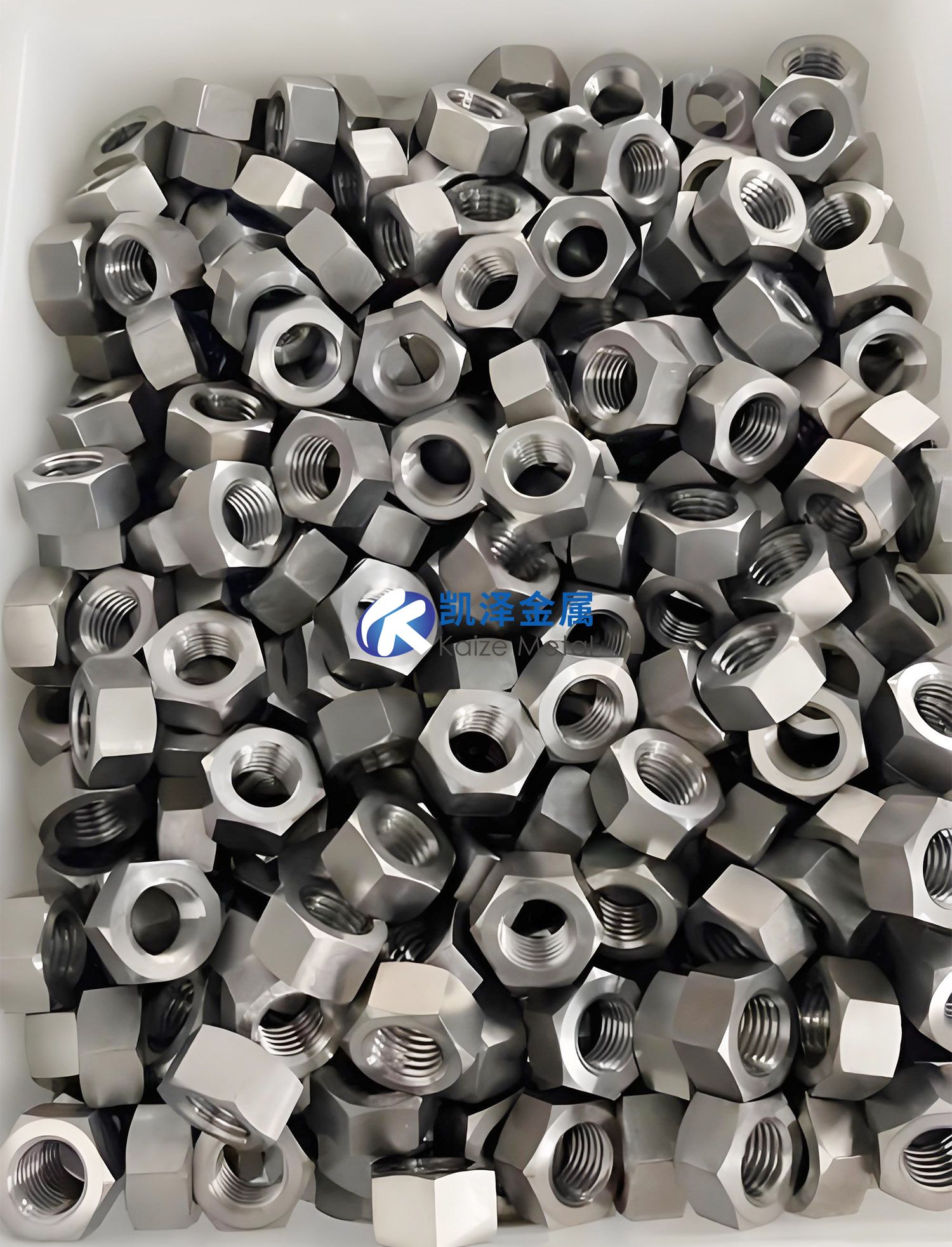 醫(yī)療航天深海:鈦合金螺絲三大應用領域技術圖譜